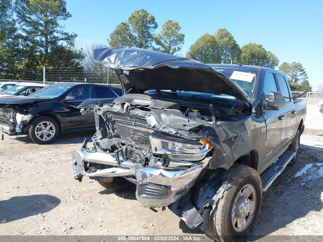 3C6UR5DJ2KG620667 RAM 2500 Big Horn  4x4 6'4 Box