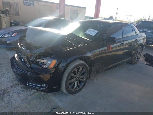 2014 CHRYSLER 300 S VIN: 2C3CCAGG1EH297834