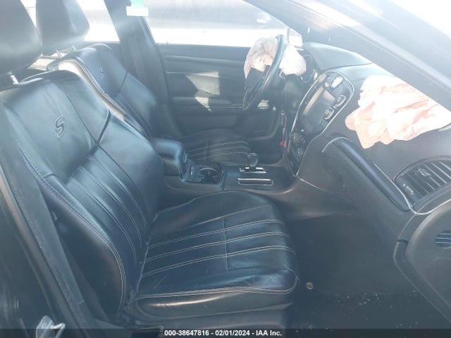 2014 CHRYSLER 300 S VIN: 2C3CCAGG1EH297834