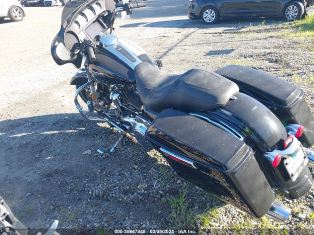 2023 HARLEY-DAVIDSON FLHX 1HD1KBC2XPB624523 Photo 2