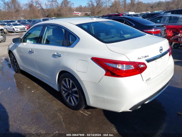 Nissan Altima 2.5 Sv 2017 1N4AL3APXHC213031 Image 3