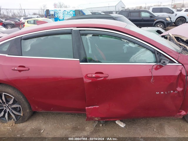 Chevrolet MALIBU LT 2018 1G1ZD5ST8JF272870 Image 13