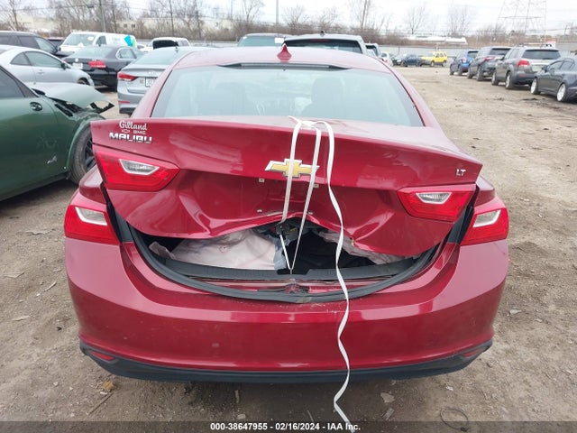 Chevrolet MALIBU LT 2018 1G1ZD5ST8JF272870 Image 16