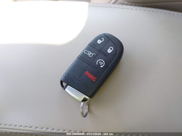1C4RJEBG1LC391562 Jeep Grand Cherokee Limited 4x2
