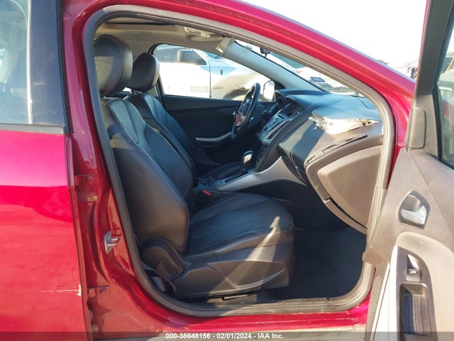 Ford FOCUS SE 2014 1FADP3K20EL222840 Image 5