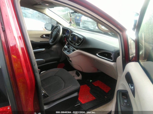 Chrysler Pacifica Lx 2018 2C4RC1CG1JR140269 Image 5