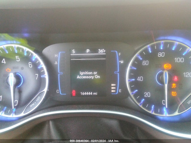 Chrysler Pacifica Lx 2018 2C4RC1CG1JR140269 Image 7