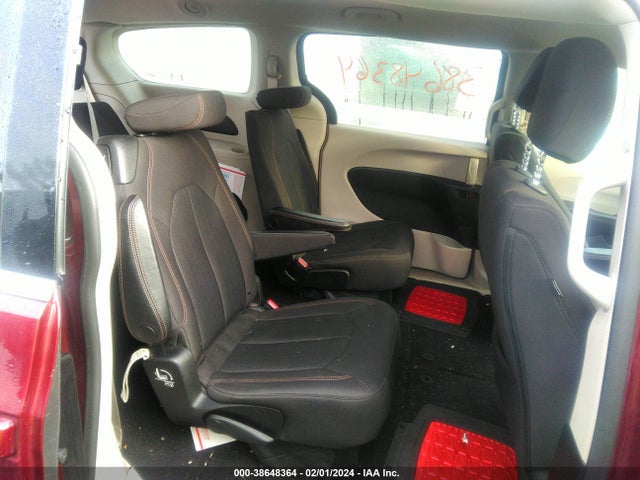 Chrysler Pacifica Lx 2018 2C4RC1CG1JR140269 Image 8