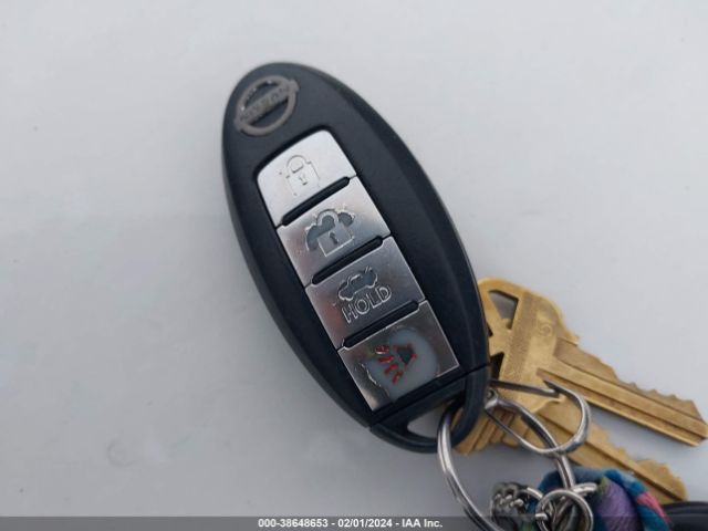 3N1AB7AP1EY327980 Nissan SENTRA SR