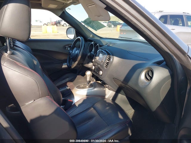 2011 NISSAN JUKE SL VIN: JN8AF5MRXBT007939