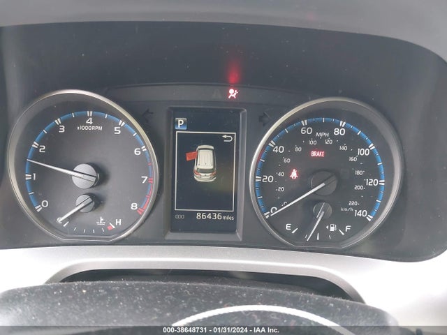 Toyota Rav4 Xle 2018 JTMRFREV0JJ742862 Image 7