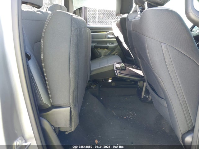 2022 RAM 1500 BIG HORN QUAD CAB 4X4 6'4 BOX VIN: 1C6SRFBT9NN138033