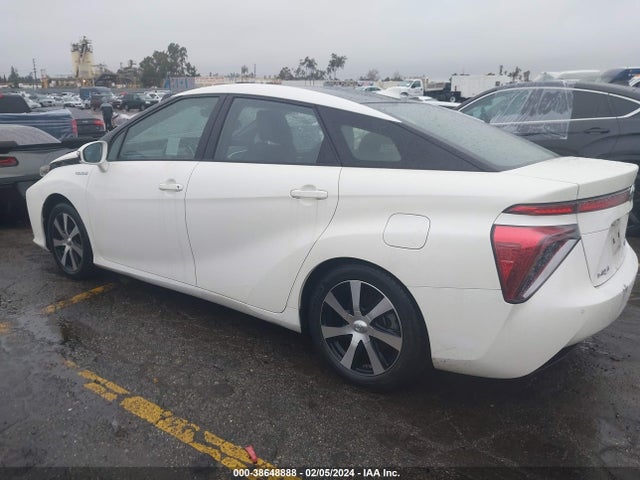 Toyota Mirai 2018 JTDBVRBD2JA005131 Image 3