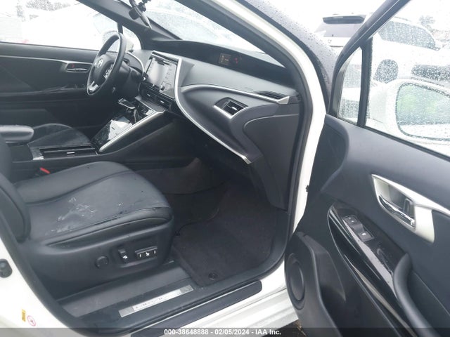 Toyota Mirai 2018 JTDBVRBD2JA005131 Image 5