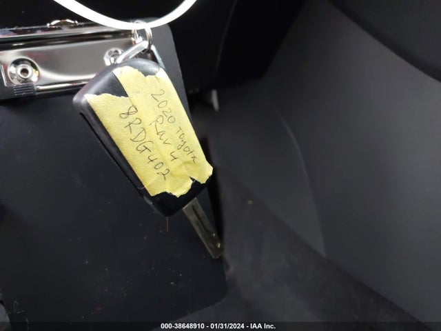 2020 TOYOTA RAV4 LE VIN: JTMH1RFVXLD051171