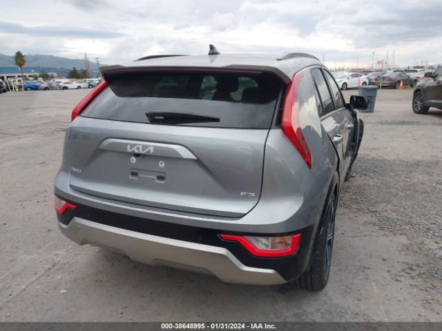 KNDCR3LE1P5043058 KIA Niro Ex Touring