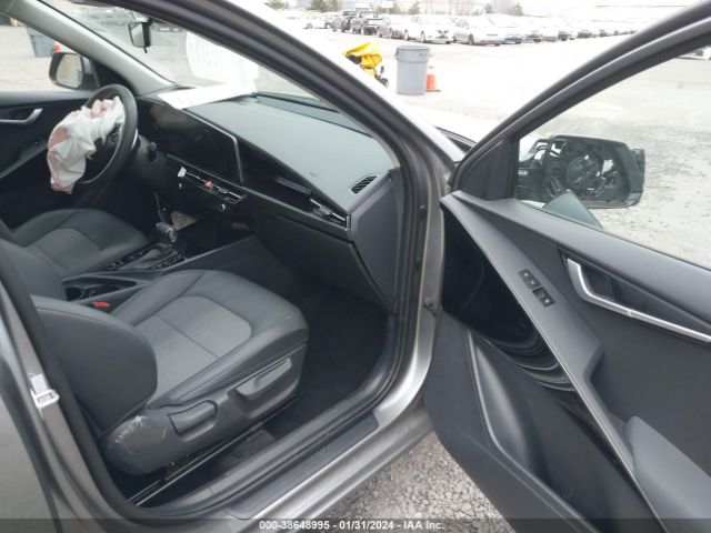 KNDCR3LE1P5043058 KIA Niro Ex Touring