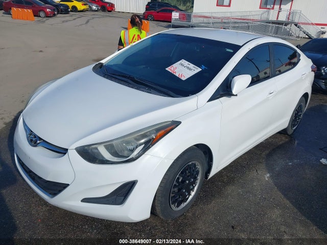 Hyundai ELANTRA SE 2016 5NPDH4AEXGH708118 Image 2