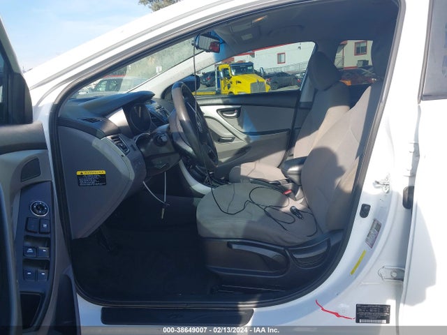 Hyundai ELANTRA SE 2016 5NPDH4AEXGH708118 Image 6