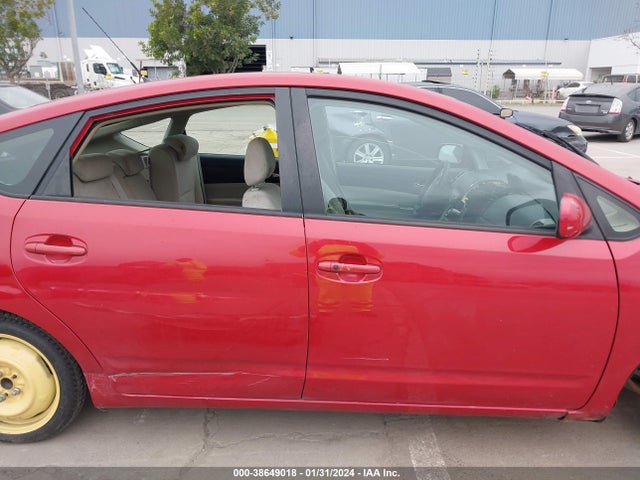 2006 TOYOTA PRIUS VIN: JTDKB20U067076688