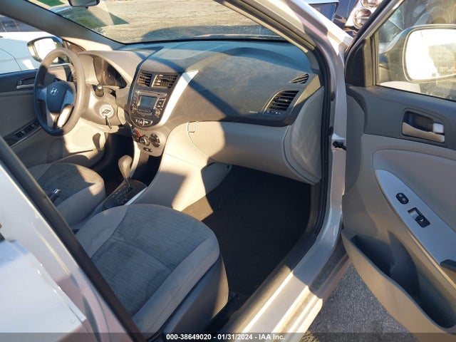Hyundai ACCENT SE 2017 KMHCT4AE2HU307952 Image 5