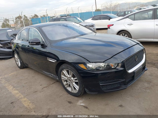 2018 JAGUAR XE SAJAJ4FX9JCP20587 Photo 0