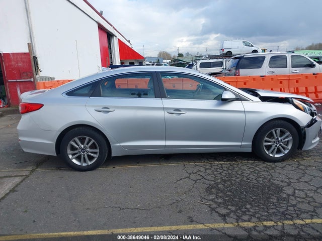 Hyundai SONATA SE 2015 5NPE24AF0FH258850 Image 13