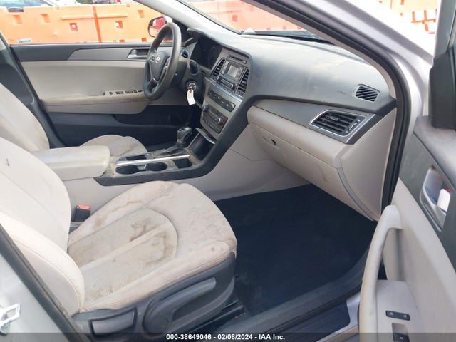 Hyundai SONATA SE 2015 5NPE24AF0FH258850 Image 5