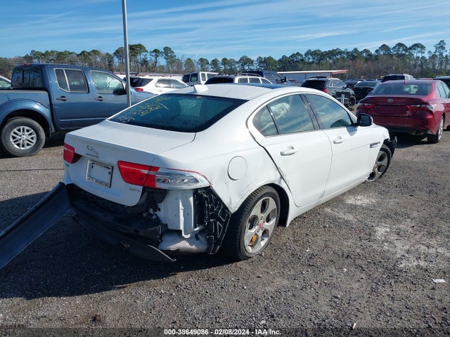 2018 JAGUAR XE SAJAR4FX6JCP31281 Photo 3