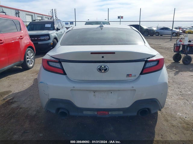 Toyota GR86 2023 JF1ZNBC13P8752544 Image 17