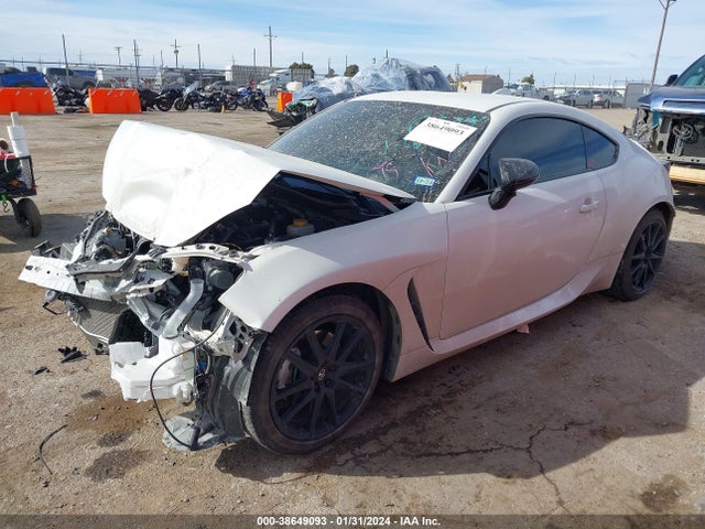 Toyota GR86 2023 JF1ZNBC13P8752544 Image 2