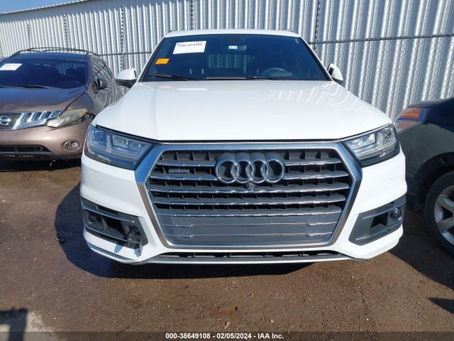 Audi Q7 3.0t Premium 2017 WA1VAAF71HD045220 Image 12