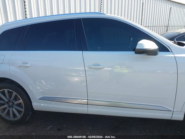 Audi Q7 3.0t Premium 2017 WA1VAAF71HD045220 Image 13