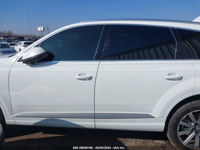 Audi Q7 3.0t Premium 2017 WA1VAAF71HD045220 Image 14
