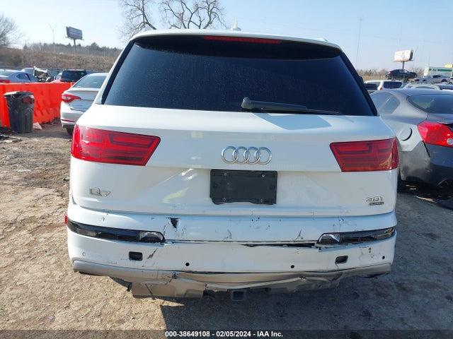 Audi Q7 3.0t Premium 2017 WA1VAAF71HD045220 Image 16