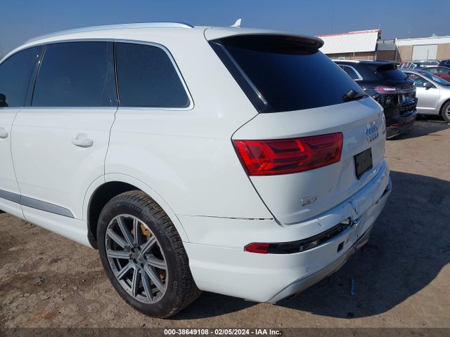 Audi Q7 3.0t Premium 2017 WA1VAAF71HD045220 Image 6