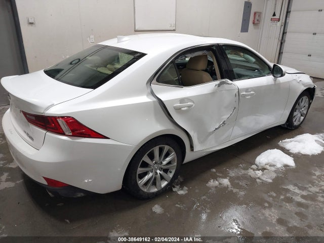 Lexus IS 250 2015 JTHCF1D20F5021471 Image 4