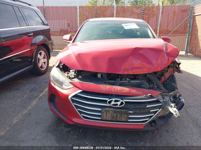 2018 HYUNDAI ELANTRA SEL VIN: 5NPD84LF4JH266756
