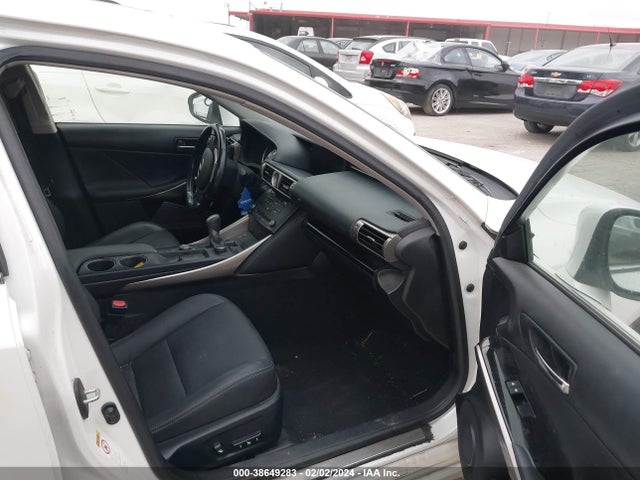 2016 LEXUS IS 300 VIN: JTHCM1D29G5006183