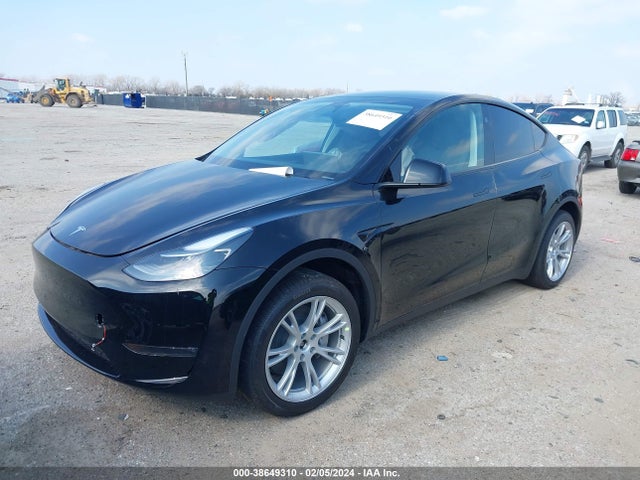 2023 TESLA MODEL Y 7SAYGDEE9PA184800 Photo 1