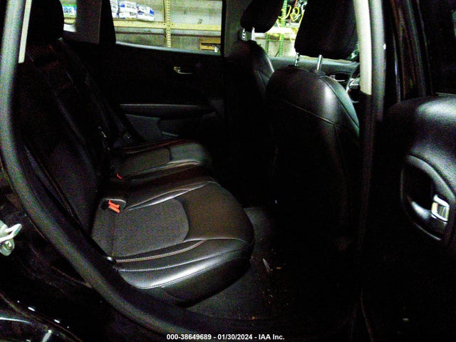 2018 JEEP COMPASS LATITUDE 4X4 VIN: 3C4NJDBBXJT255686