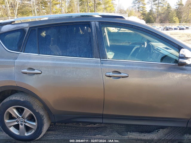 Toyota Rav4 Xle 2015 JTMRFREV9FD165724 Image 13