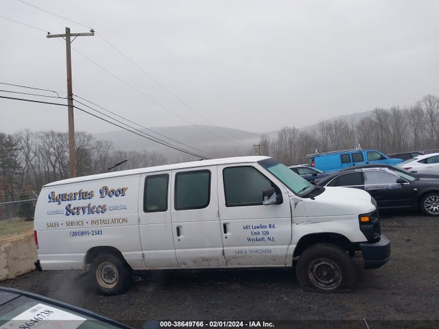 Ford E-250 Commercial 2014 1FTNS2EW1EDA09332 Image 13