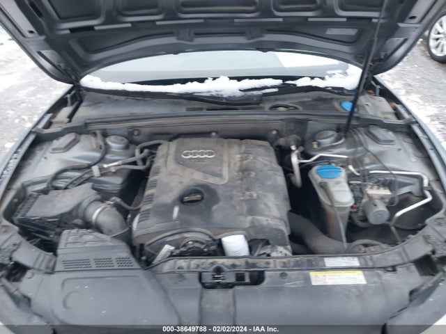 WAURFAFR4EA057818 Audi A5 2.0t Premium