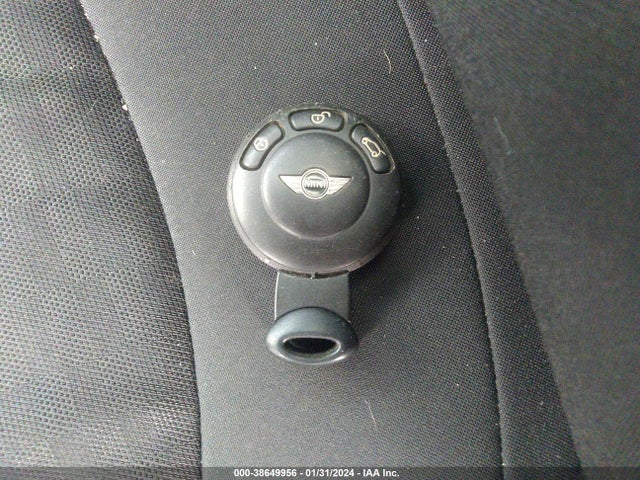 2009 MINI COOPER S CLUBMAN WMWMM33599TP92043 Photo 10