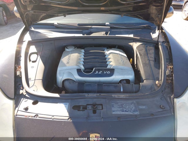 2005 PORSCHE CAYENNE WP1AA29PX5LA21374 Photo 9