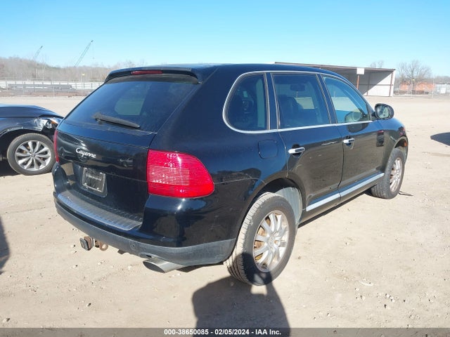 2005 PORSCHE CAYENNE WP1AA29PX5LA21374 Photo 3
