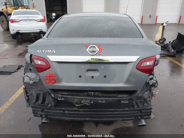 Nissan Altima 2.5 S 2018 1N4AL3AP7JC277419 Image 16