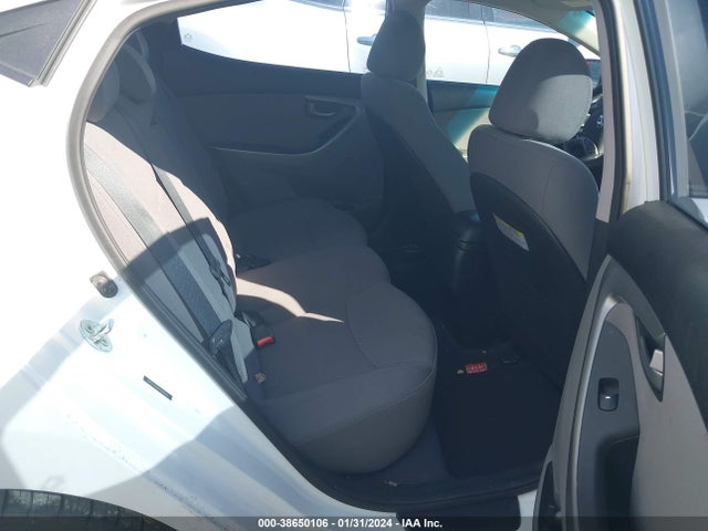 2016 HYUNDAI ELANTRA SE VIN: 5NPDH4AE8GH689245