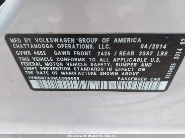 1VWBN7A39EC098069 Volkswagen Passat 2.0l Tdi Se